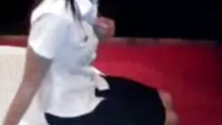 Baltasis vaikinas vi ...