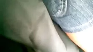 Dvi krūtinės mamos s ...