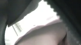 Vėžio poza jauna mer ...