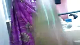 Jauna gražuolė seksu ...