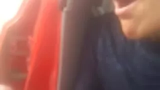 Vaikinas masažuoja i ...