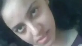 Mama draugė didelėmi ...