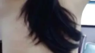 Brunetė aukštakulnia ...