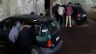 Analinė mergina išju ...