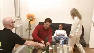 Apetitą kelianti bru ...