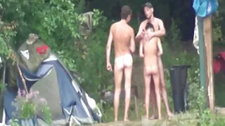 Vaikinas pasiėmė rus ...
