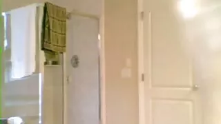 Brunetė labai susija ...