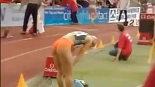 Mulatė jogos užsiėmi ...