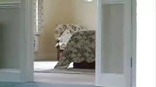 Vaikinas susijaudina ...